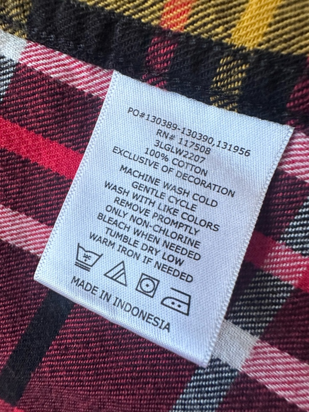 Levi’s Men’s Patchwork Plaid Button-Down Shirt Size Medium - Picture 8 of 11